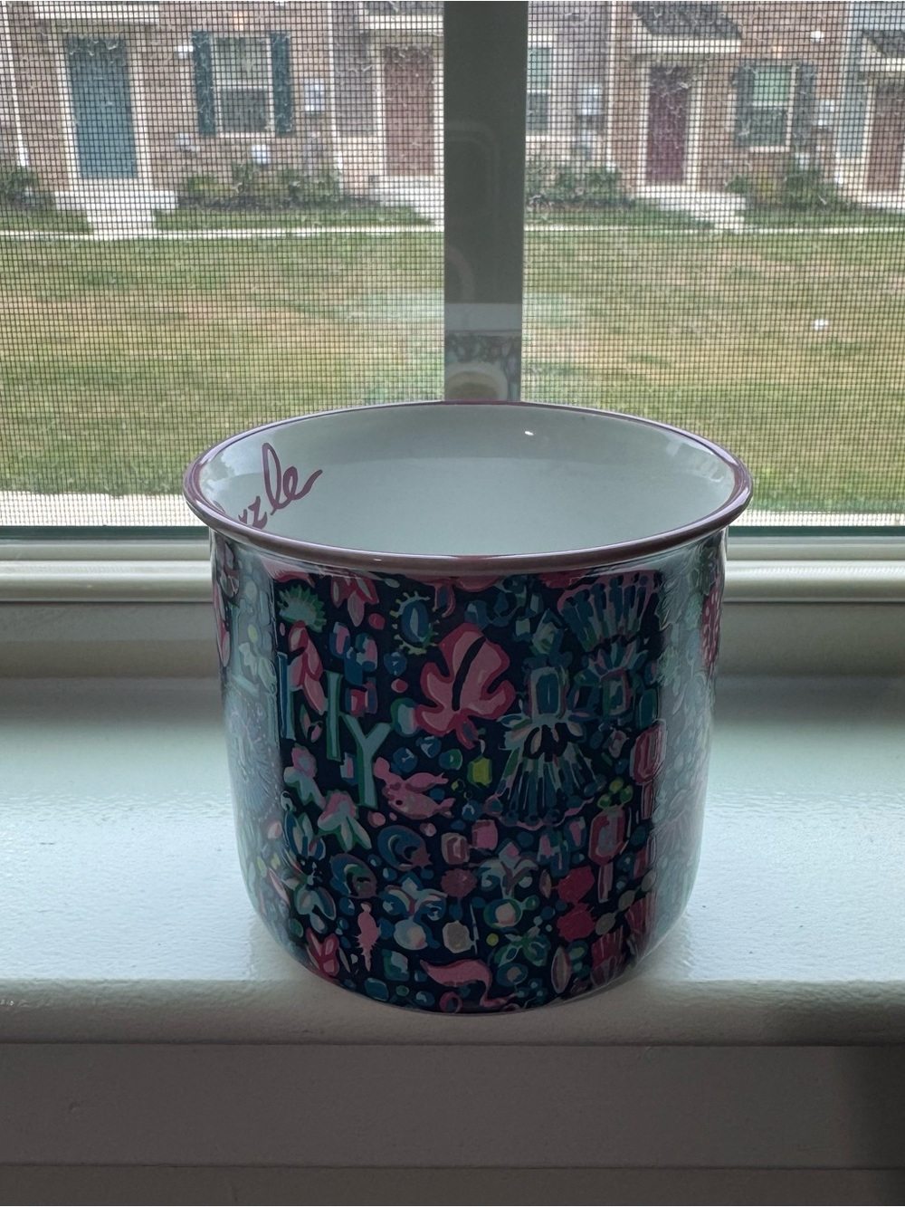 Lilly Pulitzer “Dazzle” 12oz Ceramic Mug, Floral Pattern Gold Handle, Multicolor - Picture 2 of 6